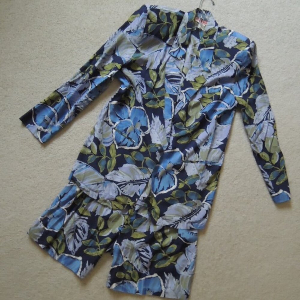 Ladies 2 Pc Walking Shorts Suit Size L (Size M) Jacket Blazer + Skort Set - EUC